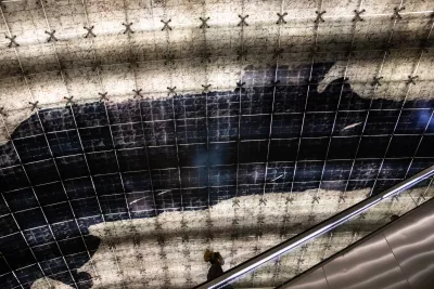 Photo de l'œuvre d'art station Carmes ligne B du métro (Agrandir l'image - fenêtre modale)