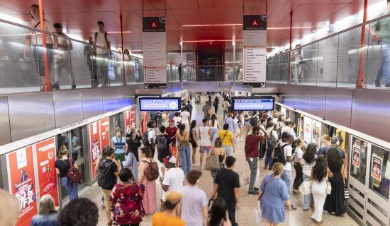 Intérieur de la station Jean Jaurès - Ligne A (Agrandir l'image - fenêtre modale)